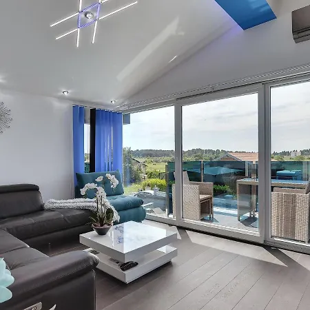 Modern In Fa Ana With Private Pool
