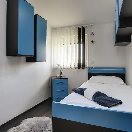 Modern In Fa Ana With Private Pool Villa *